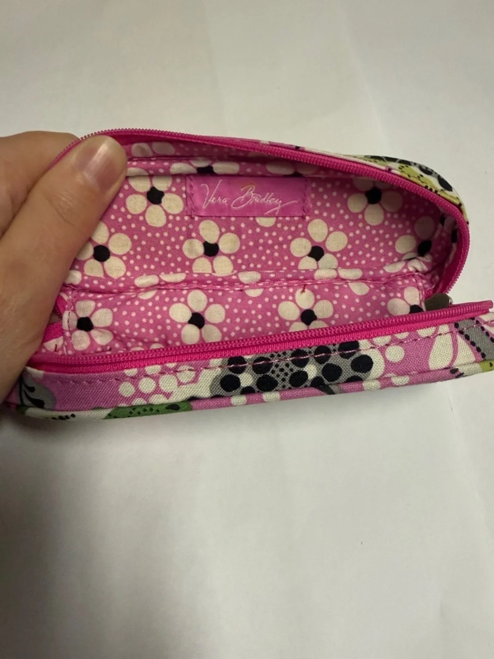 NWOT Vera Bradley Priscilla Pink Retired Floral Zip Small Glasses Optical Case